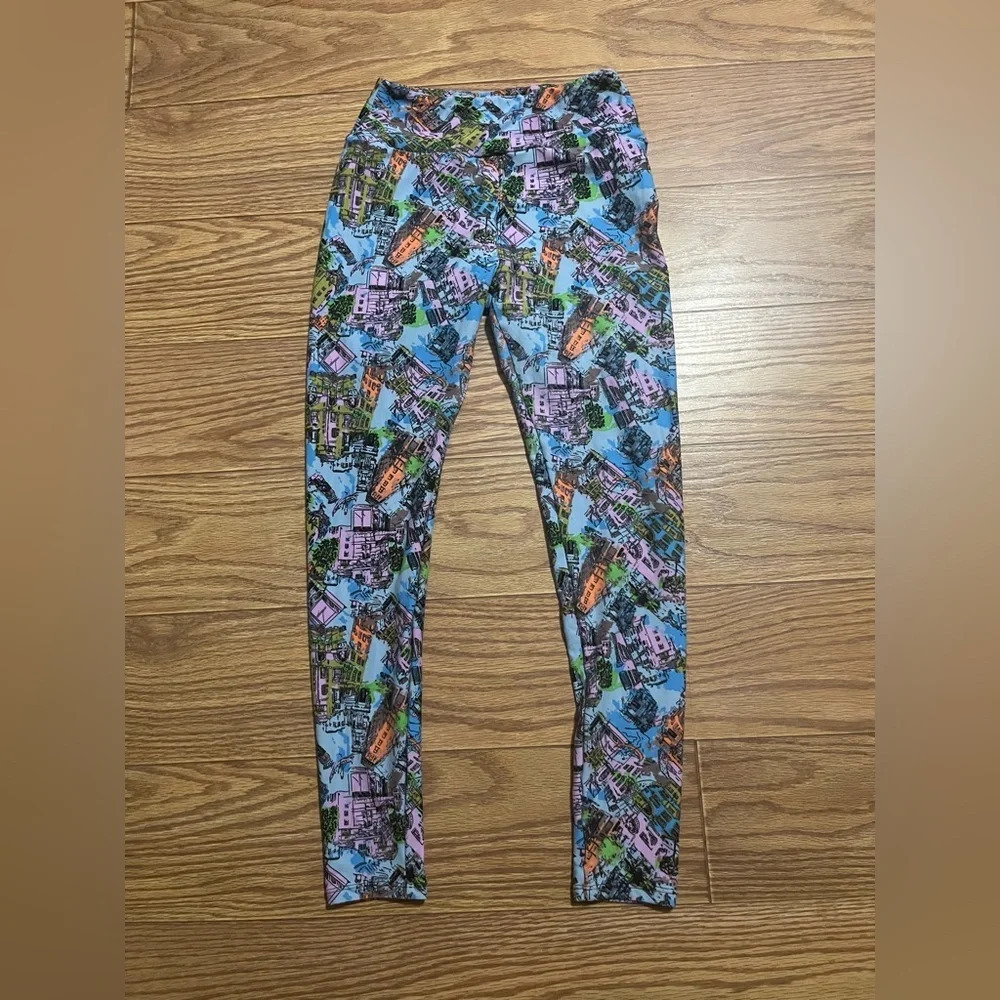 Lularoe City Print Leggings One Size OS